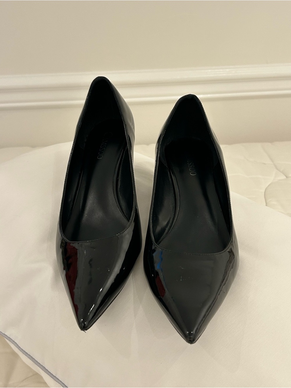 Black Patent Pointed-Toe Women's Heels 10